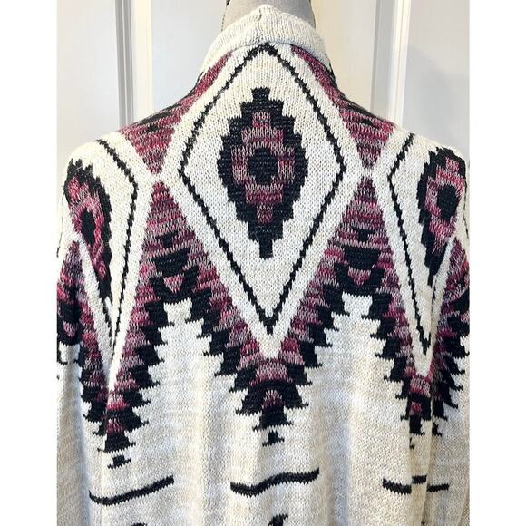 Maurices Womens Sweater Cardigan Long Sleeve Geometric Aztec Cream Pink Size 1 - Picture 4 of 9